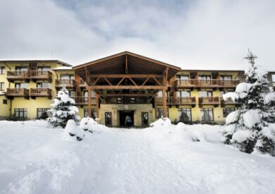Hotel Four Points by Sheraton (ex. Strazhite)